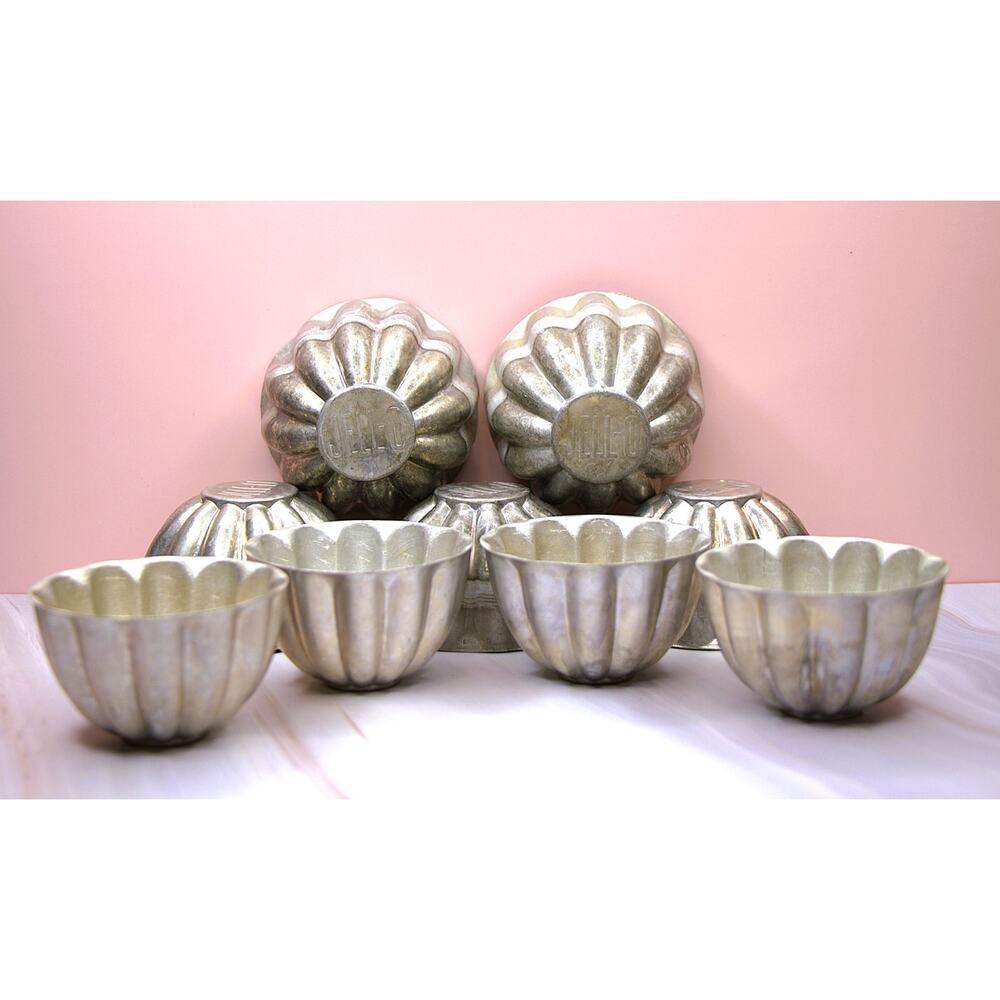 Vntg Tin Jell-O Molds Set 9 • 5 Large + 4 Small Fluted Dessert Cups Mid-Century